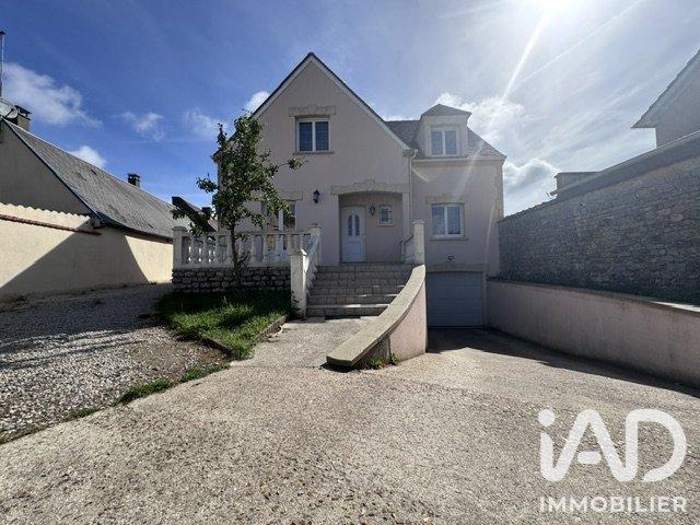 Maison 5 pièces 140 m²
