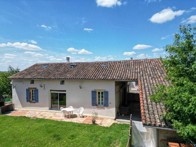 Maison 5 pièces 140 m²