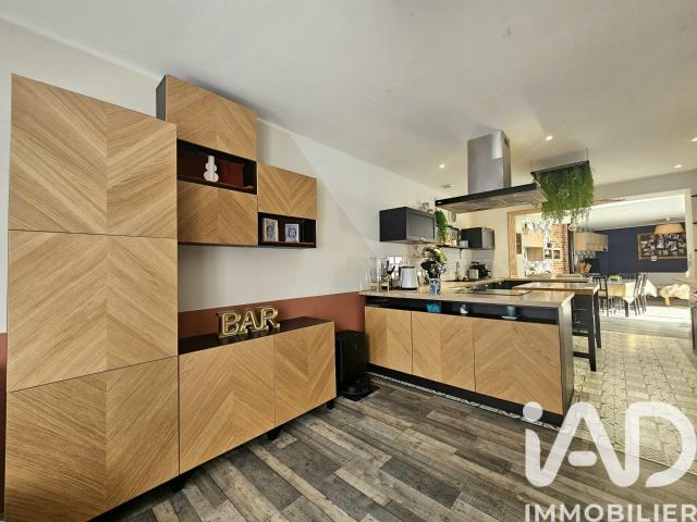 Maison 5 pièces 140 m²