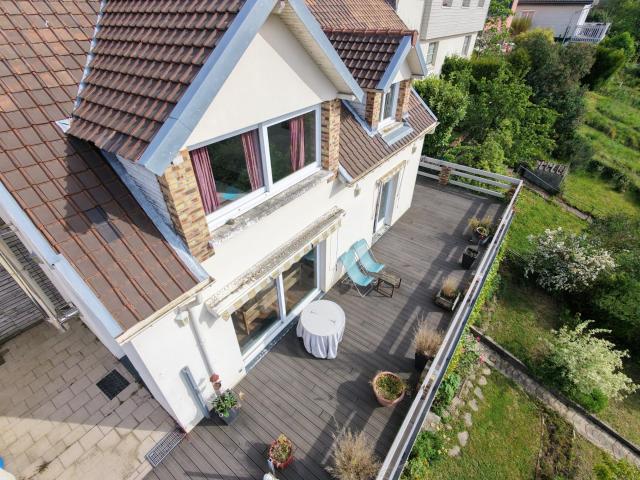 Maison 5 pièces 140 m²