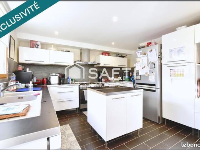 Maison 5 pièces 140 m²