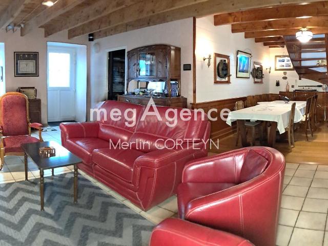 Maison 5 pièces 140 m²