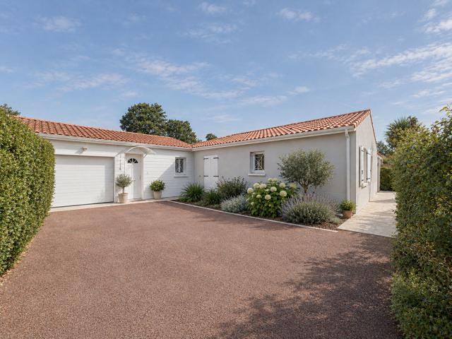 Maison 5 pièces 140 m²