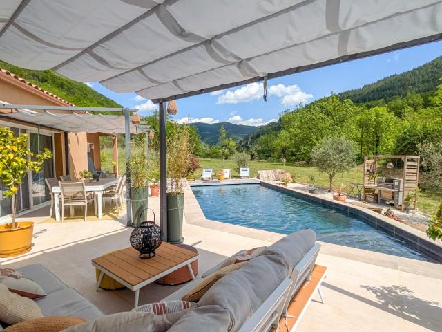 Maison 5 pièces 140 m²