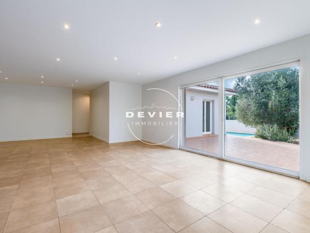 Maison 5 pièces 140 m²