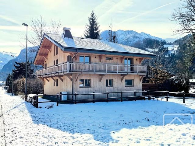 Maison 5 pièces 140 m²