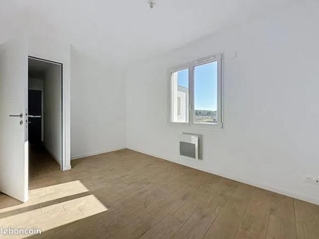 Maison 5 pièces 140 m²