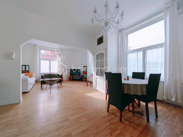Maison 5 pièces 140 m²