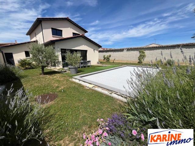 Maison 5 pièces 140 m²