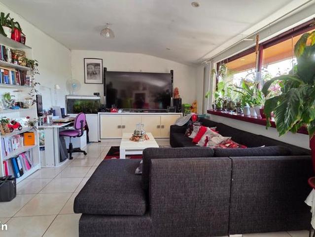 Maison 5 pièces 140 m²
