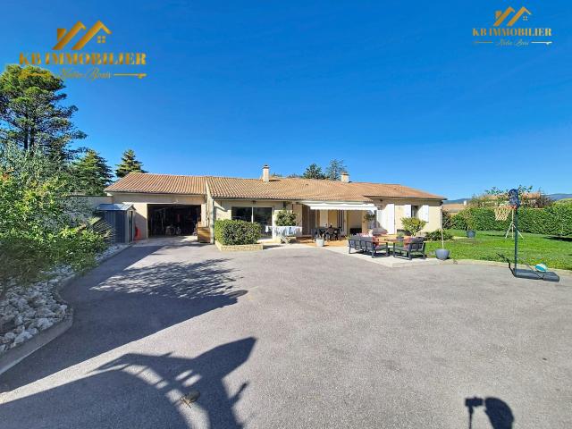 Maison 5 pièces 140 m²