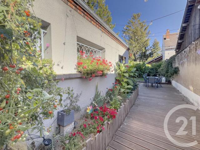 Maison 5 pièces 140 m²