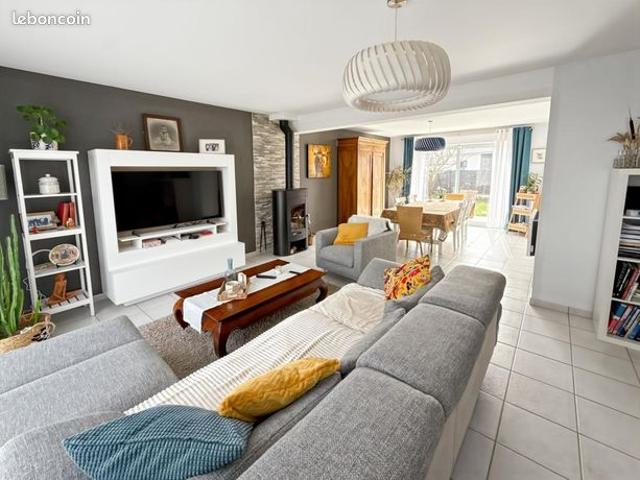 Maison 6 pièces 140 m²