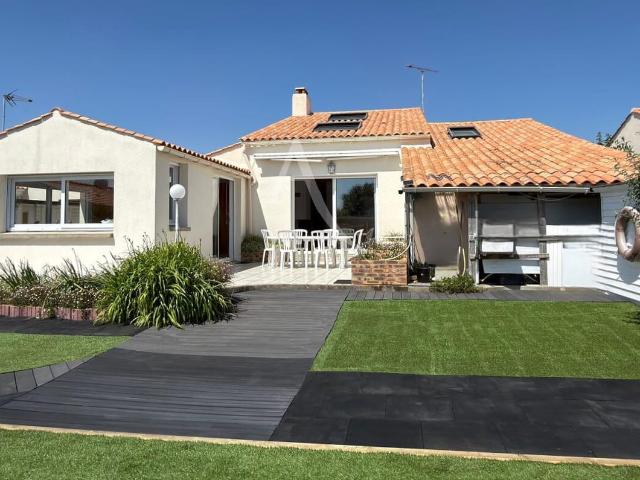 Maison 6 pièces 140 m²