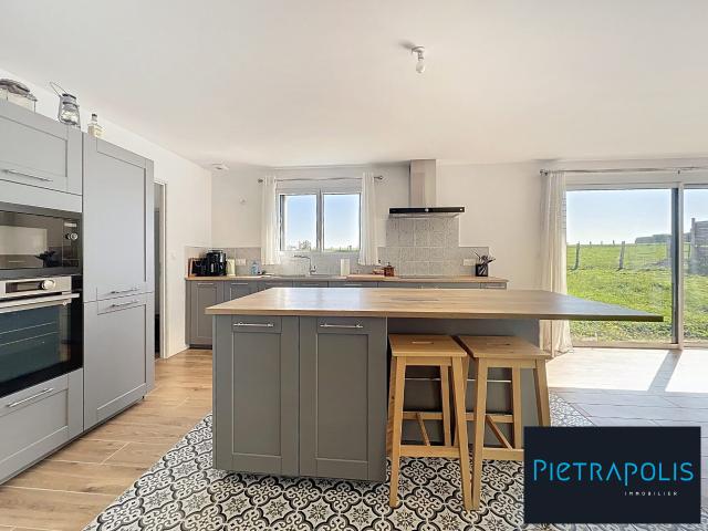Maison 5 pièces 140 m²