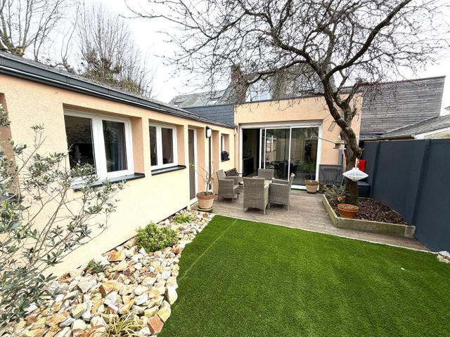 Maison 5 pièces 121 m²