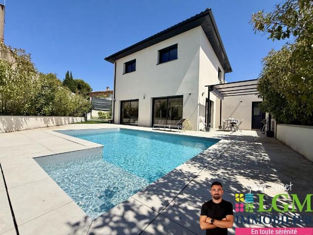 Maison 5 pièces 140 m²