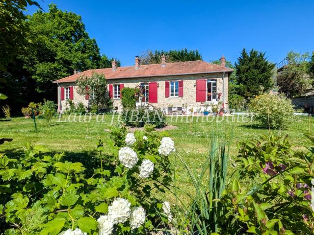 Maison 5 pièces 140 m²