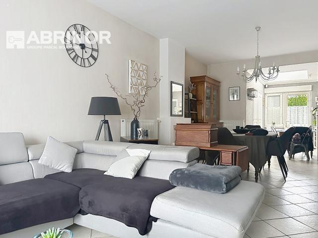 Maison 5 pièces 140 m²