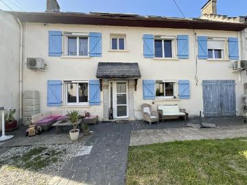 Maison 5 pièces 140 m²