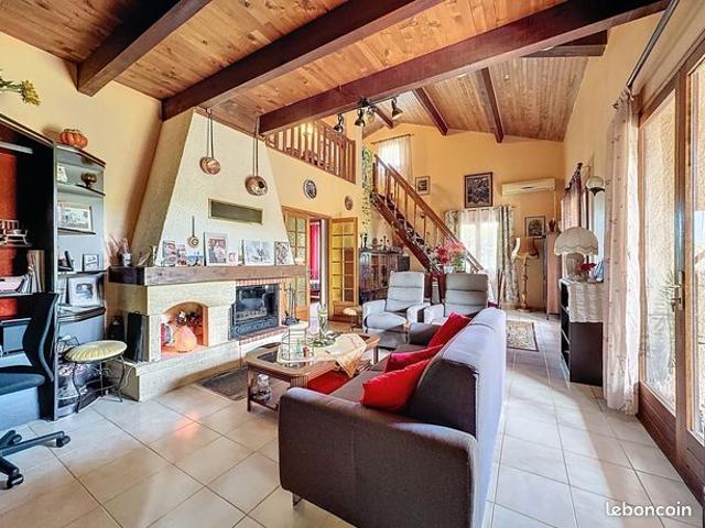 Maison 5 pièces 140 m²