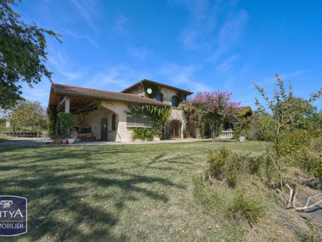 Maison 5 pièces 140 m²