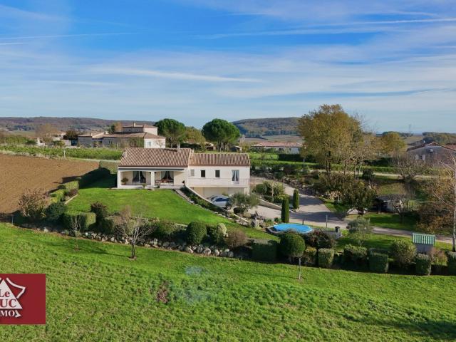 Maison 5 pièces 140 m²