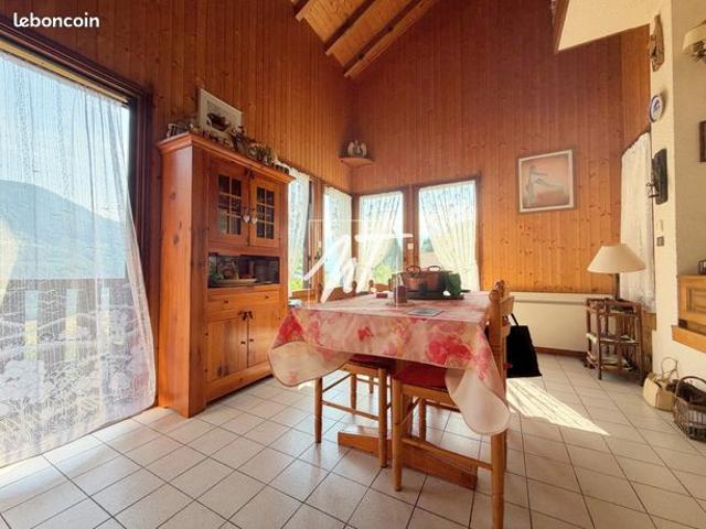 Maison 5 pièces 114 m²