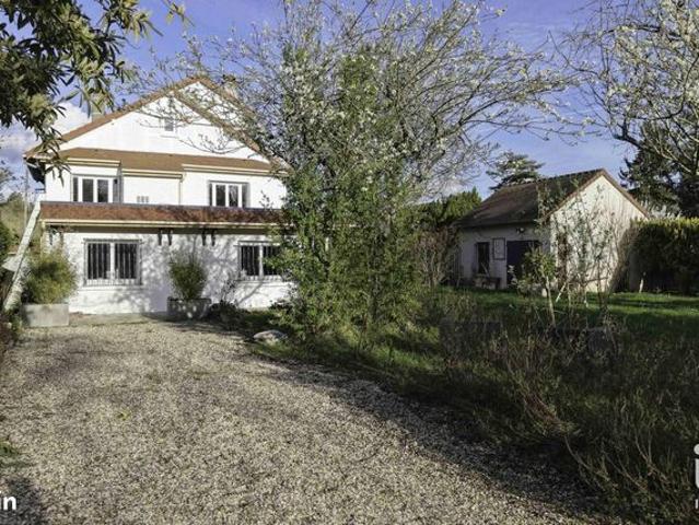 Maison 5 pièces 140 m²