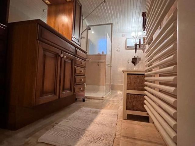 Maison 5 pièces, 140 m² à louer à Bannay 18300