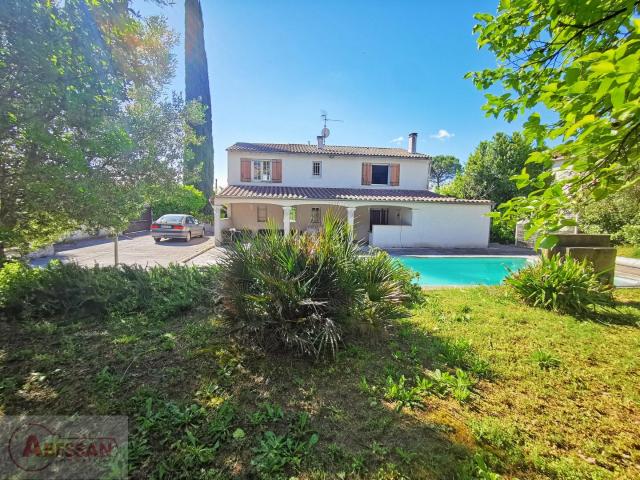 Maison 5 pièces 141 m²