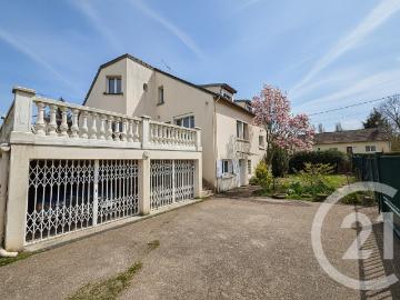 Maison 5 pièces 141 m²