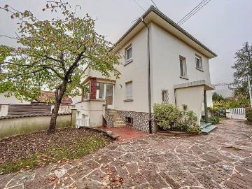 Maison 5 pièces 141 m²