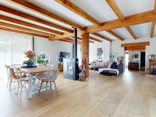 Maison 5 pièces 141 m²