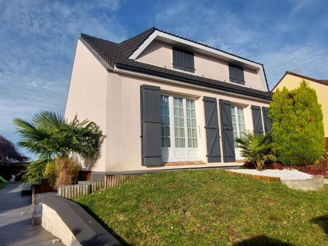 Maison 5 pièces 141 m²