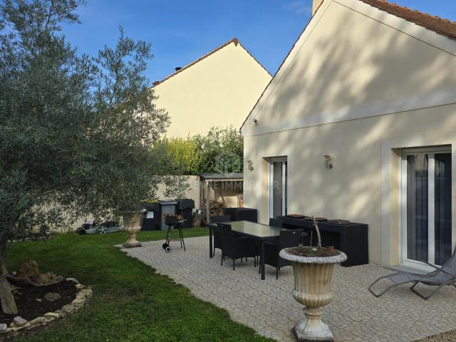 Maison 5 pièces 141 m²