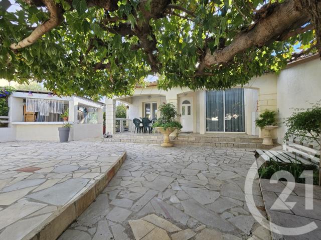 Maison 5 pièces 141 m²