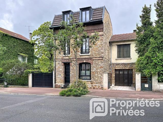 Maison 5 pièces 141 m²