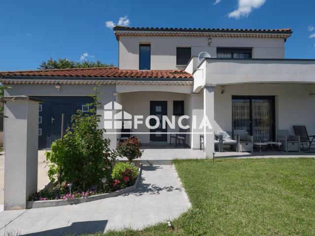 Maison 5 pièces 141 m²