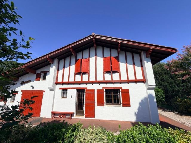 Maison 5 pièces 141 m²