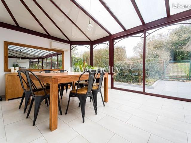 Maison 5 pièces 141 m²