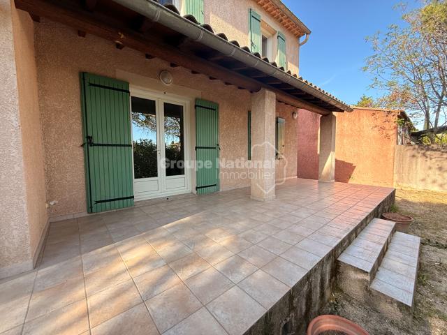 Maison 5 pièces, 141 m² à louer à Monteux 84170