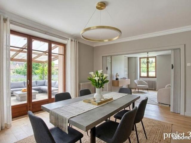 Maison 5 pièces 142 m²