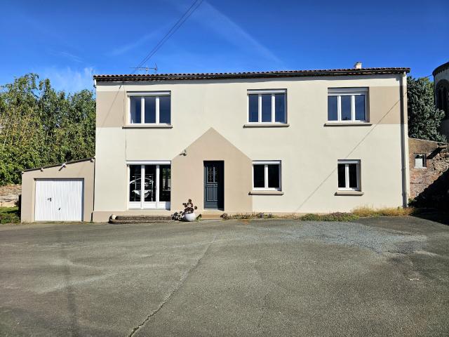 Maison 5 pièces 142 m²