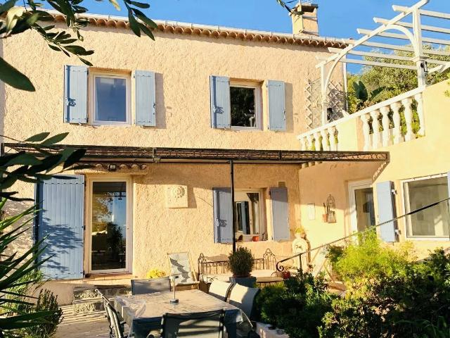 Maison 5 pièces 142 m²