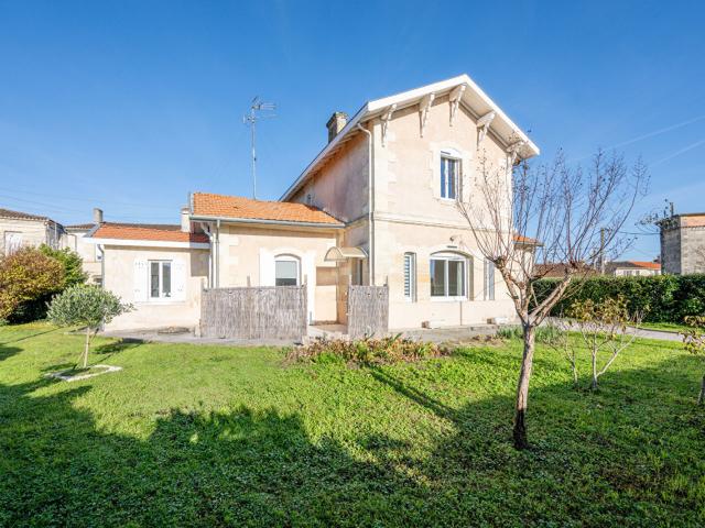 Maison 5 pièces 142 m²