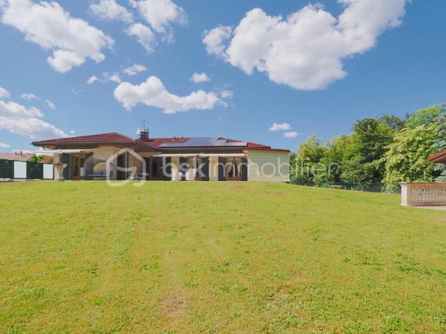 Maison 5 pièces 142 m²