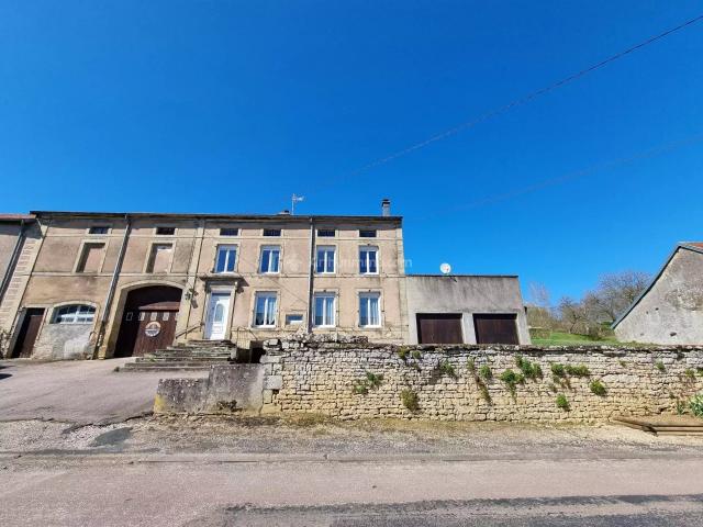 Maison 5 pièces 142 m²