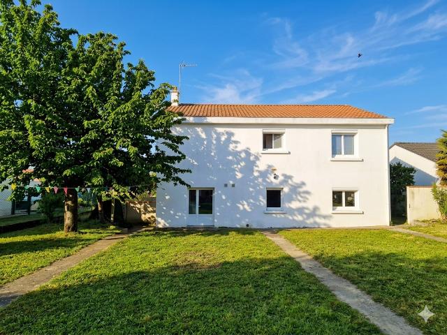 Maison 5 pièces 142 m²
