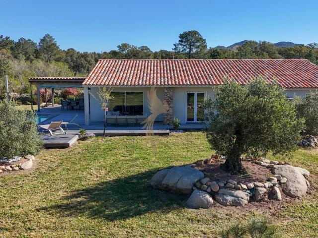 Maison 5 pièces 142 m²